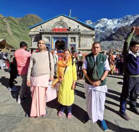 Our Chardham Client Image